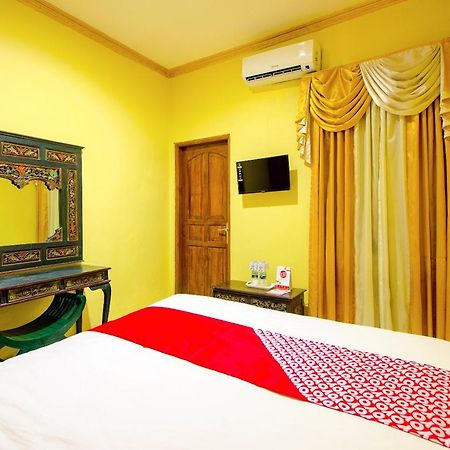 Oyo 1770 Hotel Mawar Saron 2 Kejayan Ngoại thất bức ảnh